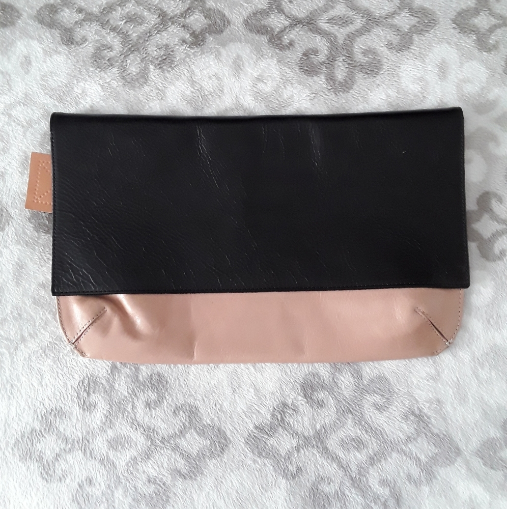 Graf & Lantz " Flat Envelope " Leather Clutch , New Condition